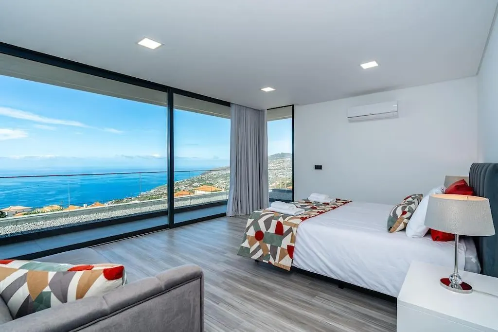 Villa Lunarenzo Seaview, Pool, Ac, Parking Calheta  Portugal