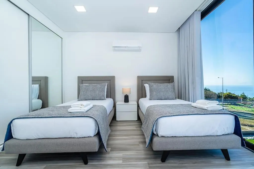 Villa Lunarenzo Seaview, Pool, Ac, Parking Calheta  Portugal