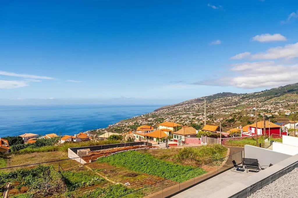 Villa Lunarenzo Seaview, Pool, Ac, Parking Calheta  0*, Calheta (Madeira)