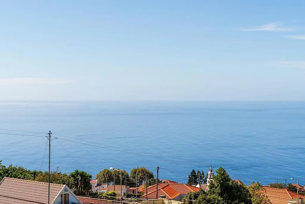 Villa Lunarenzo Seaview, Pool, Ac, Parking Calheta  0*, Calheta (Madeira) Portugal